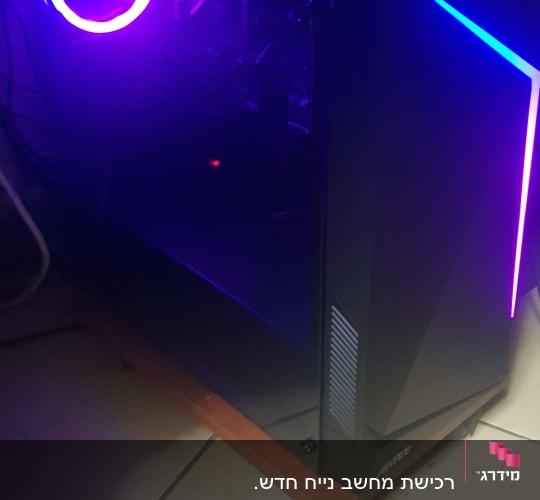 מארז מחשב עם תאורת לד צבעונית